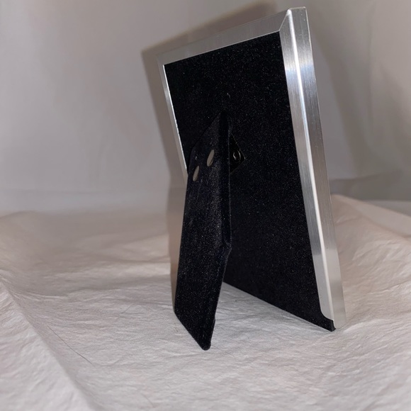 The perfect graduation gift! Brand new! - Picture 3 of 3